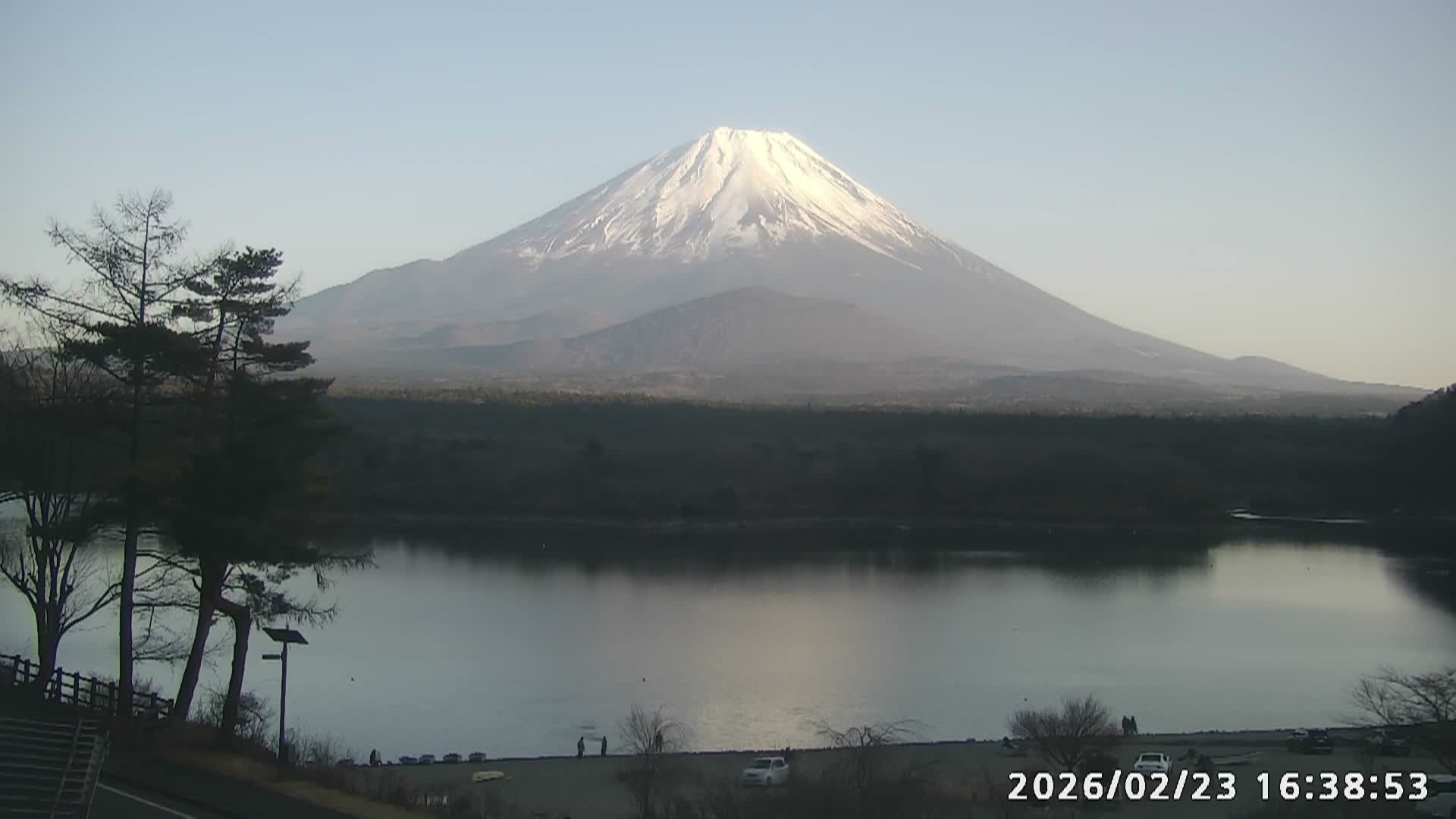 Fujikawaguchiko, Mount Fuji & Lake Shoji View ( 富士河口湖、富士山、精進湖の眺め ) Live Cam  - Shoji, Fujikawaguchiko, Minamitsuru, Yamanashi, Tokai, Chubu, Japan