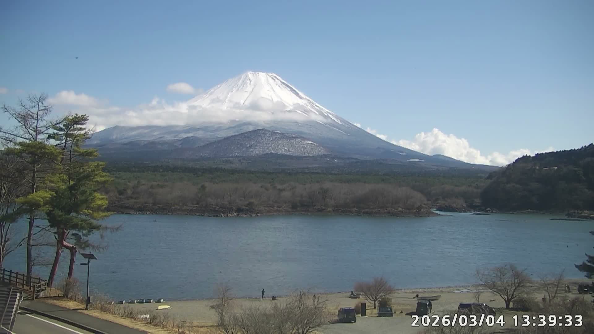 Fujikawaguchiko, Mount Fuji & Lake Shoji View ( 富士河口湖、富士山、精進湖の眺め ) Live Cam  - Shoji, Fujikawaguchiko, Minamitsuru, Yamanashi, Tokai, Chubu, Japan
