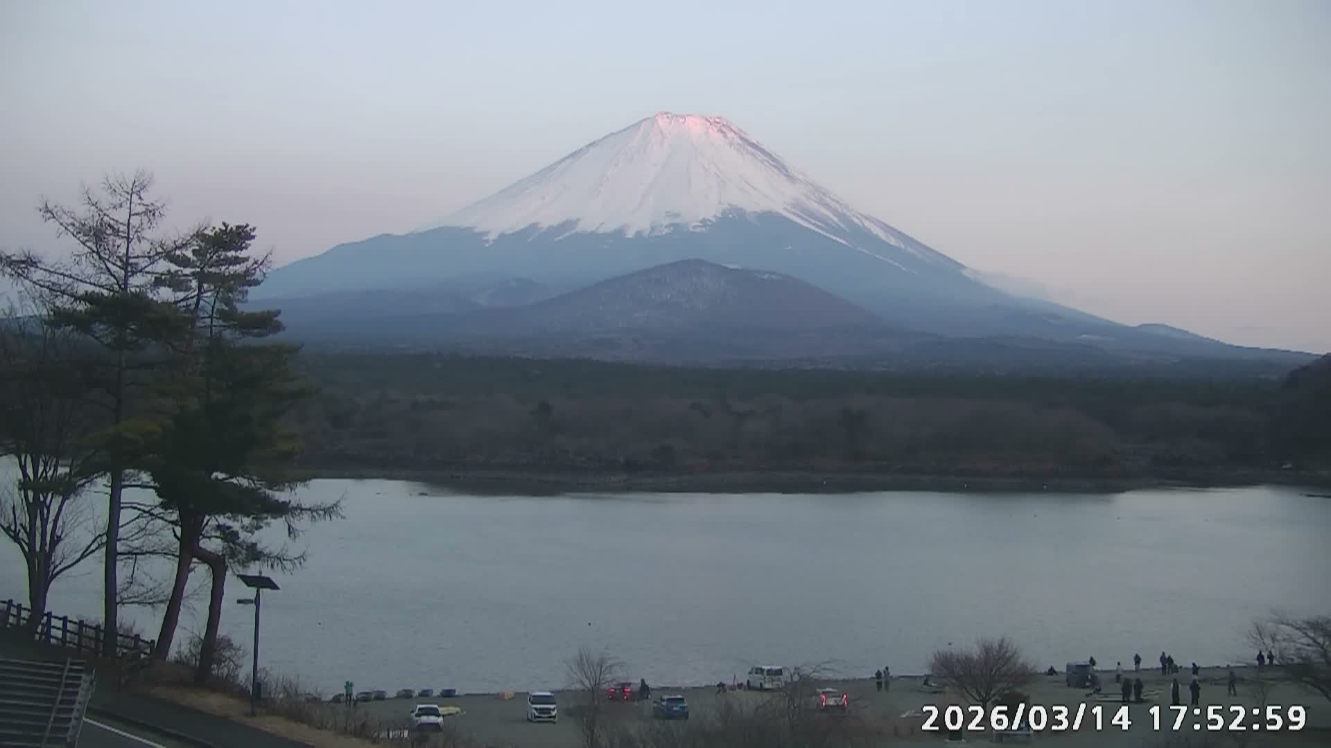 Fujikawaguchiko, Mount Fuji & Lake Shoji View ( 富士河口湖、富士山、精進湖の眺め ) Live Cam  - Shoji, Fujikawaguchiko, Minamitsuru, Yamanashi, Tokai, Chubu, Japan