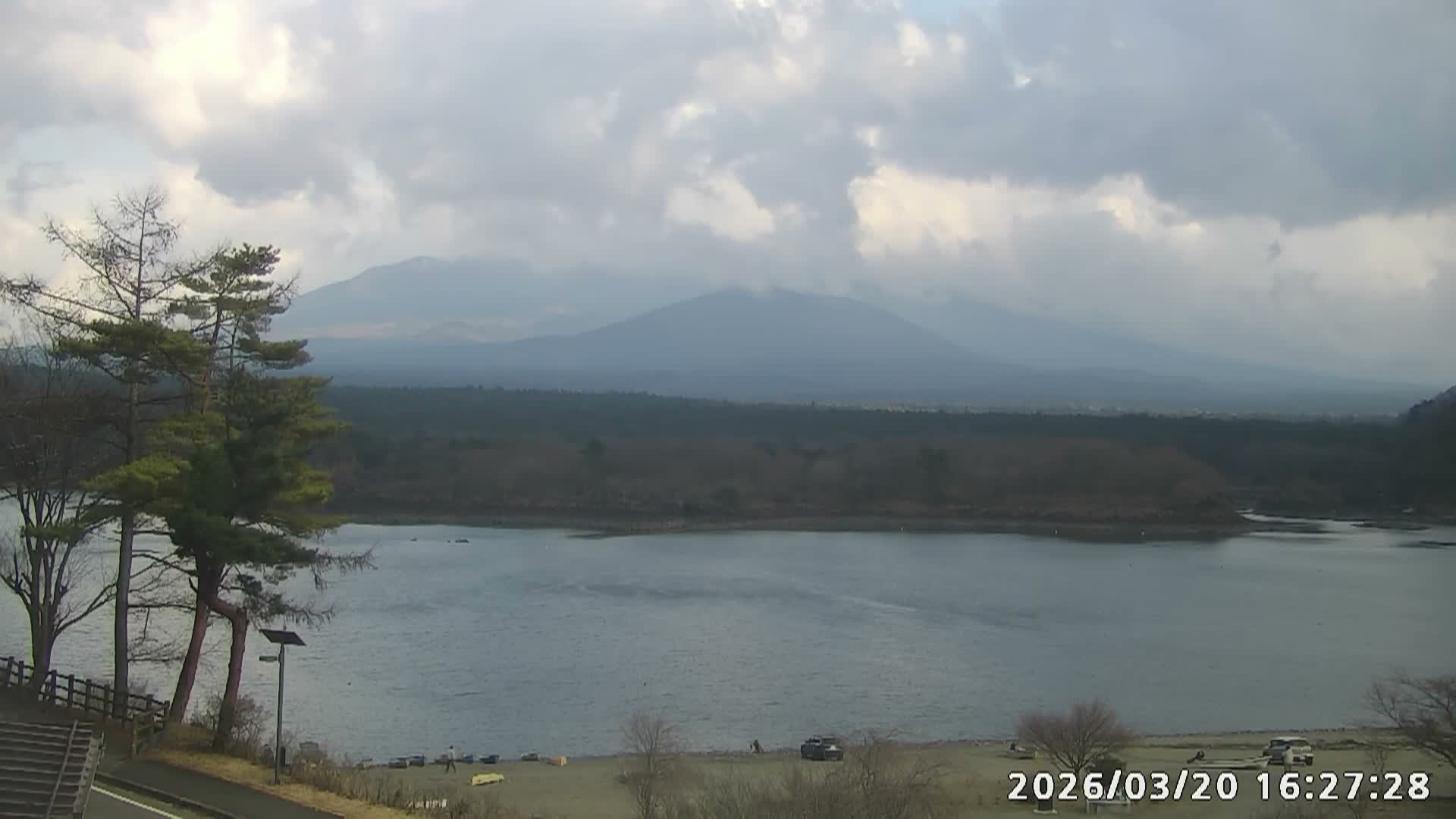 Fujikawaguchiko, Mount Fuji & Lake Shoji View ( 富士河口湖、富士山、精進湖の眺め ) Live Cam  - Shoji, Fujikawaguchiko, Minamitsuru, Yamanashi, Tokai, Chubu, Japan