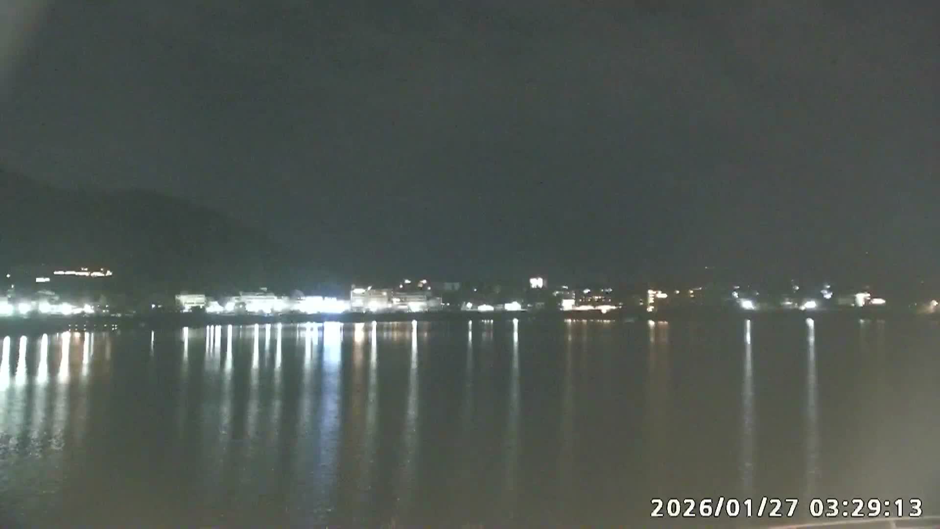 Fujikawaguchiko, Kawaguchi,  Mount Fuji & Lake Kawaguchiko View  ( 富士河口湖、川口、富士山、河口湖の眺め ) Live Cam -  Kawaguchi, Fujikawaguchiko, Minamitsuru, Yamanashi, Tokai, Chubu, Japan
