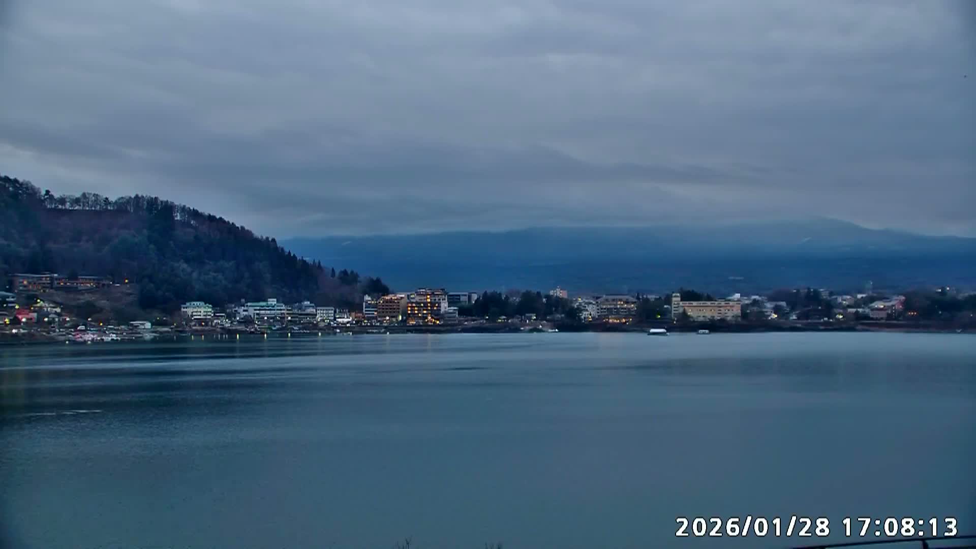 Fujikawaguchiko, Kawaguchi,  Mount Fuji & Lake Kawaguchiko View  ( 富士河口湖、川口、富士山、河口湖の眺め ) Live Cam -  Kawaguchi, Fujikawaguchiko, Minamitsuru, Yamanashi, Tokai, Chubu, Japan