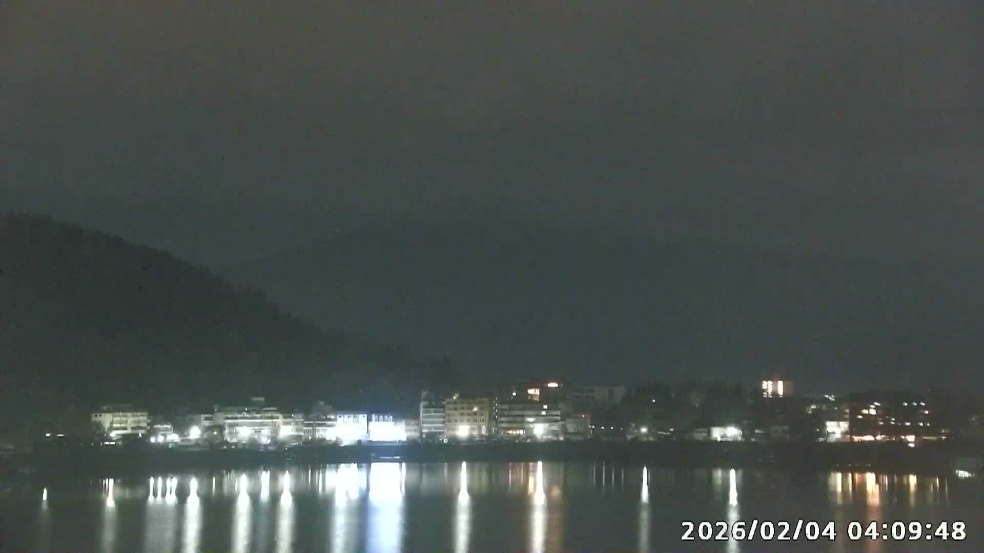 Fujikawaguchiko, Kawaguchi,  Mount Fuji & Lake Kawaguchiko View  ( 富士河口湖、川口、富士山、河口湖の眺め ) Live Cam -  Kawaguchi, Fujikawaguchiko, Minamitsuru, Yamanashi, Tokai, Chubu, Japan