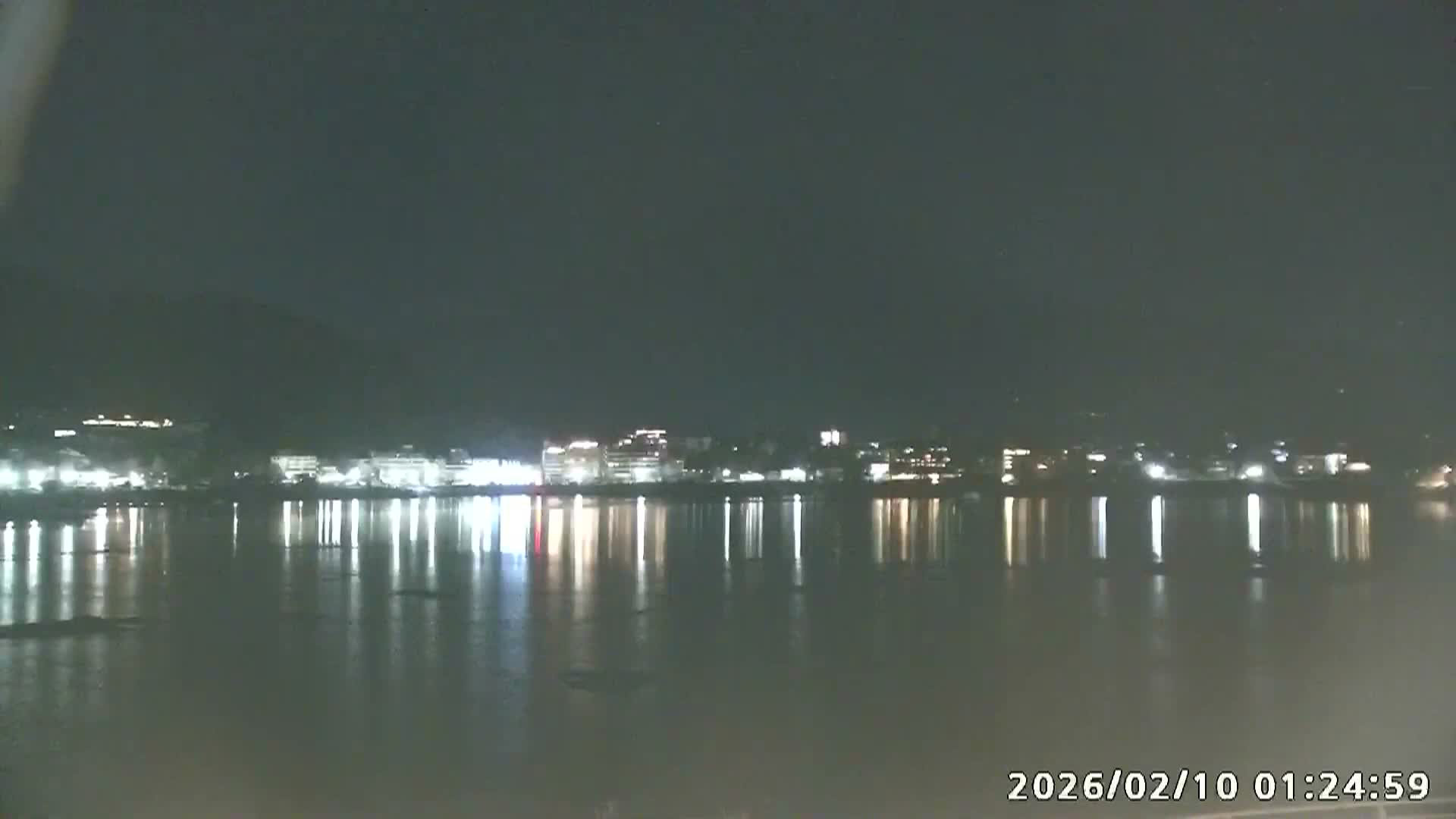 Fujikawaguchiko, Kawaguchi,  Mount Fuji & Lake Kawaguchiko View  ( 富士河口湖、川口、富士山、河口湖の眺め ) Live Cam -  Kawaguchi, Fujikawaguchiko, Minamitsuru, Yamanashi, Tokai, Chubu, Japan