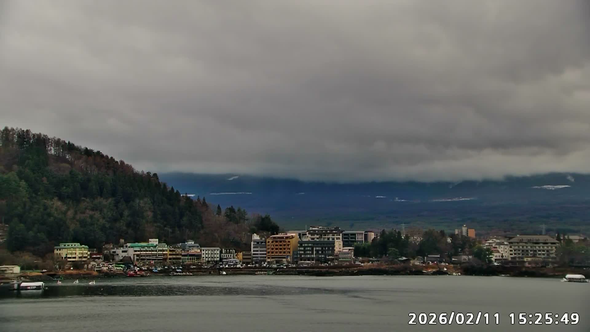Fujikawaguchiko, Kawaguchi,  Mount Fuji & Lake Kawaguchiko View  ( 富士河口湖、川口、富士山、河口湖の眺め ) Live Cam -  Kawaguchi, Fujikawaguchiko, Minamitsuru, Yamanashi, Tokai, Chubu, Japan