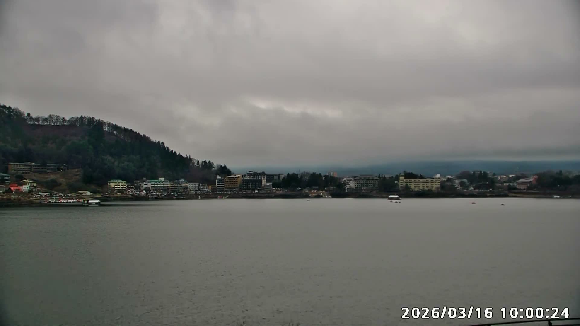 Fujikawaguchiko, Kawaguchi,  Mount Fuji & Lake Kawaguchiko View  ( 富士河口湖、川口、富士山、河口湖の眺め ) Live Cam -  Kawaguchi, Fujikawaguchiko, Minamitsuru, Yamanashi, Tokai, Chubu, Japan