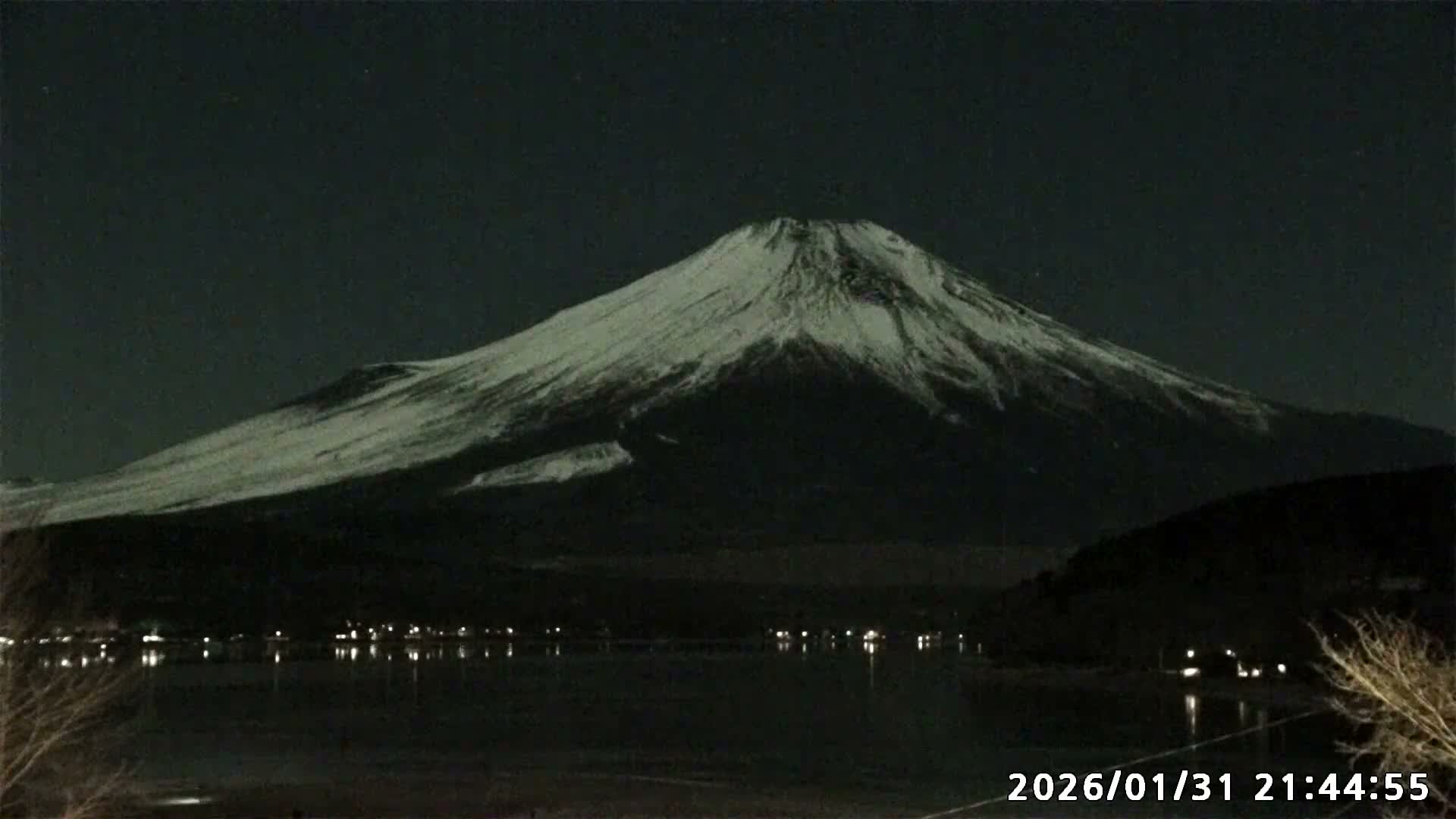 Yamanakako,  Mount Fuji & Lake Yamanaka View  ( 山中湖、富士山、山中湖の眺め ) Live Cam -  Yamanaka,, Yamanakako, Minamitsuru, Yamanashi, Tokai, Chubu, Japan