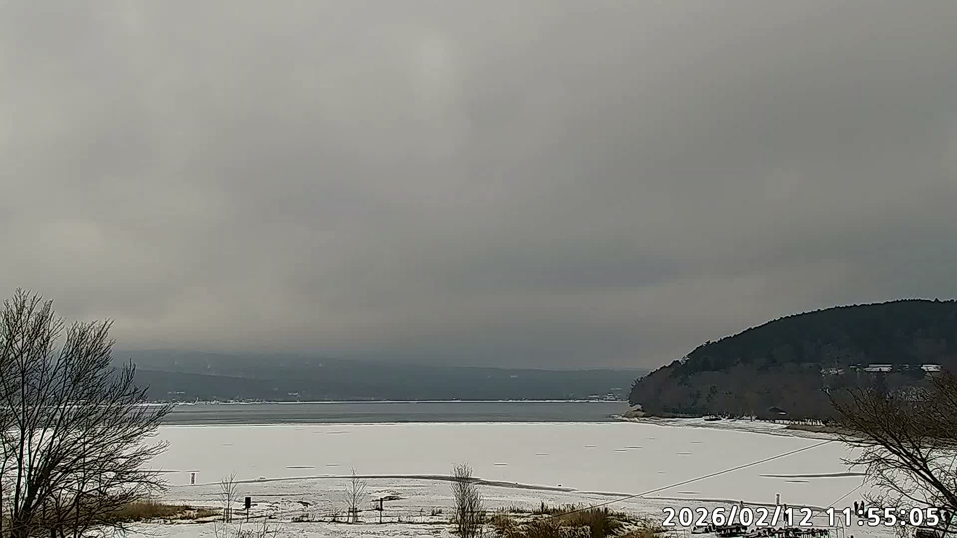 Yamanakako,  Mount Fuji & Lake Yamanaka View  ( 山中湖、富士山、山中湖の眺め ) Live Cam -  Yamanaka,, Yamanakako, Minamitsuru, Yamanashi, Tokai, Chubu, Japan