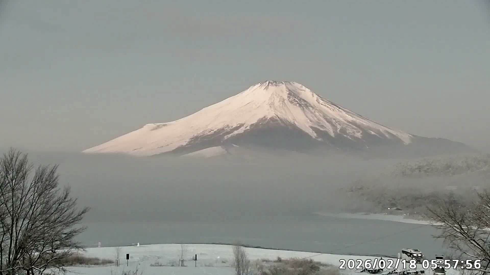 Yamanakako,  Mount Fuji & Lake Yamanaka View  ( 山中湖、富士山、山中湖の眺め ) Live Cam -  Yamanaka,, Yamanakako, Minamitsuru, Yamanashi, Tokai, Chubu, Japan