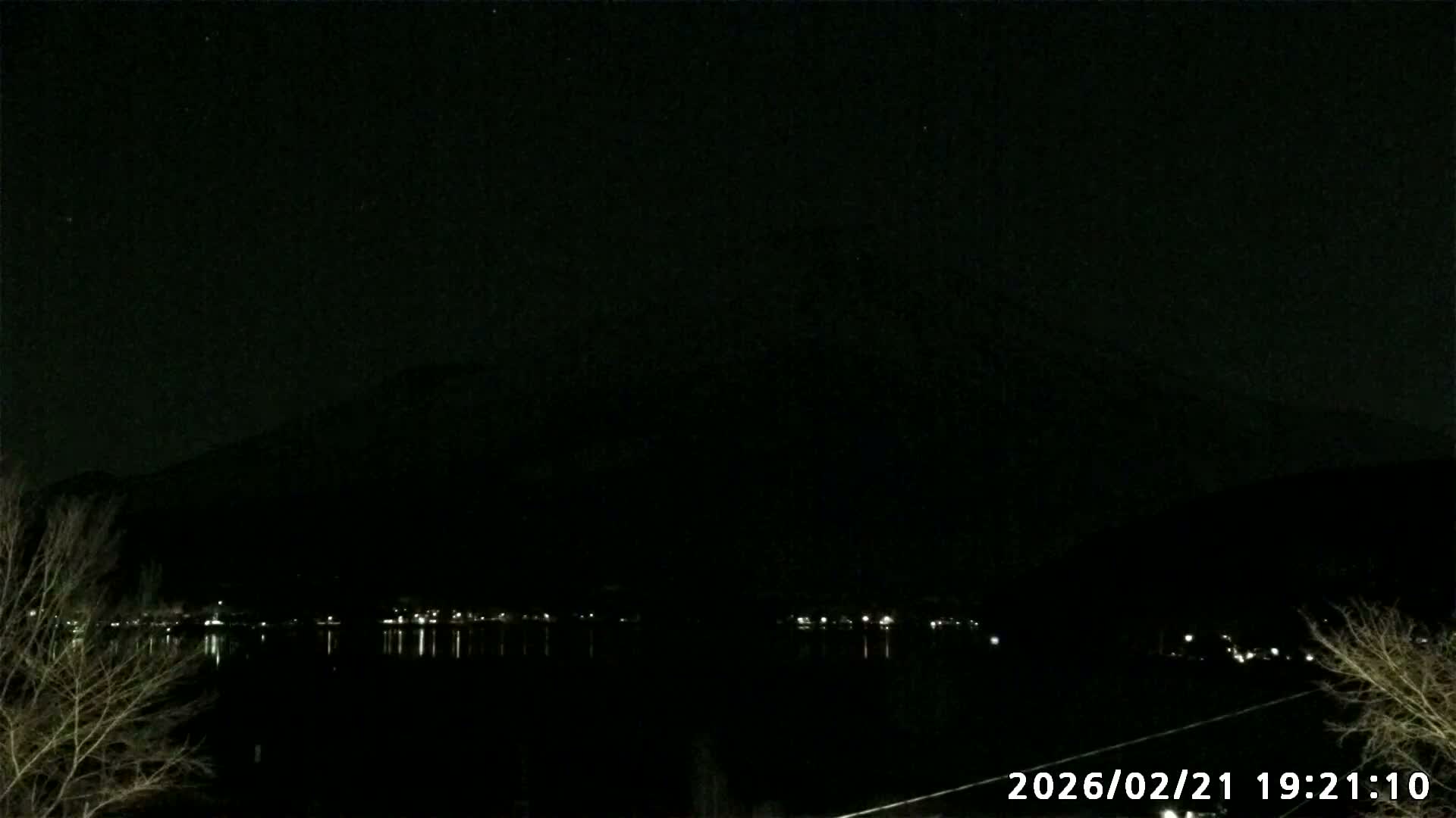 Yamanakako,  Mount Fuji & Lake Yamanaka View  ( 山中湖、富士山、山中湖の眺め ) Live Cam -  Yamanaka,, Yamanakako, Minamitsuru, Yamanashi, Tokai, Chubu, Japan