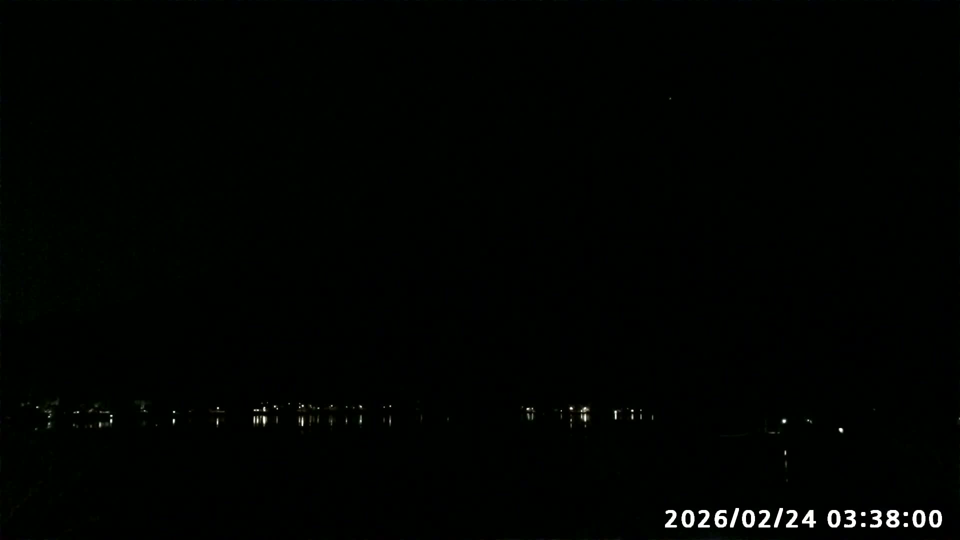 Yamanakako,  Mount Fuji & Lake Yamanaka View  ( 山中湖、富士山、山中湖の眺め ) Live Cam -  Yamanaka,, Yamanakako, Minamitsuru, Yamanashi, Tokai, Chubu, Japan