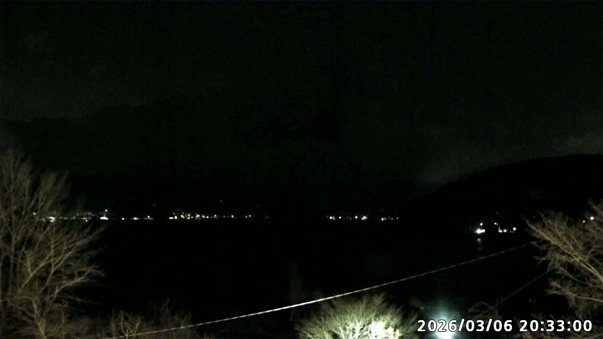 Yamanakako,  Mount Fuji & Lake Yamanaka View  ( 山中湖、富士山、山中湖の眺め ) Live Cam -  Yamanaka,, Yamanakako, Minamitsuru, Yamanashi, Tokai, Chubu, Japan