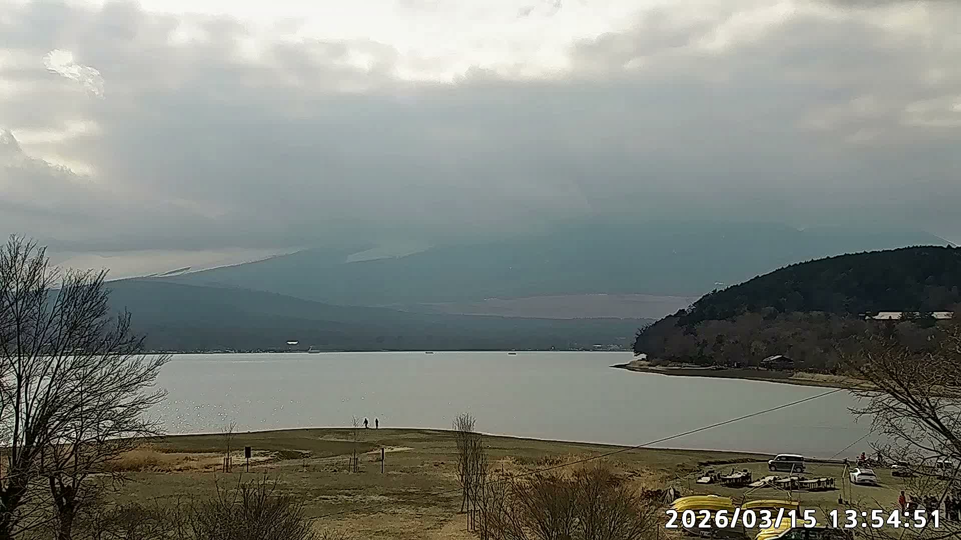 Yamanakako,  Mount Fuji & Lake Yamanaka View  ( 山中湖、富士山、山中湖の眺め ) Live Cam -  Yamanaka,, Yamanakako, Minamitsuru, Yamanashi, Tokai, Chubu, Japan