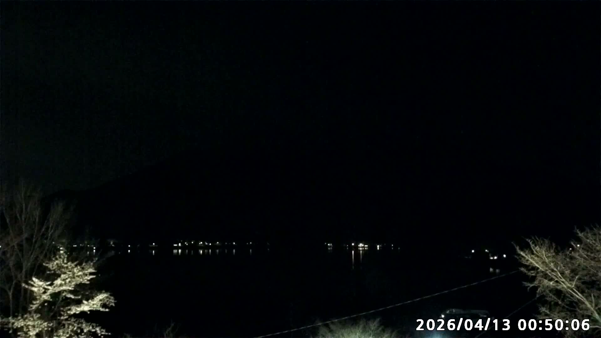 Yamanakako,  Mount Fuji & Lake Yamanaka View  ( 山中湖、富士山、山中湖の眺め ) Live Cam -  Yamanaka,, Yamanakako, Minamitsuru, Yamanashi, Tokai, Chubu, Japan