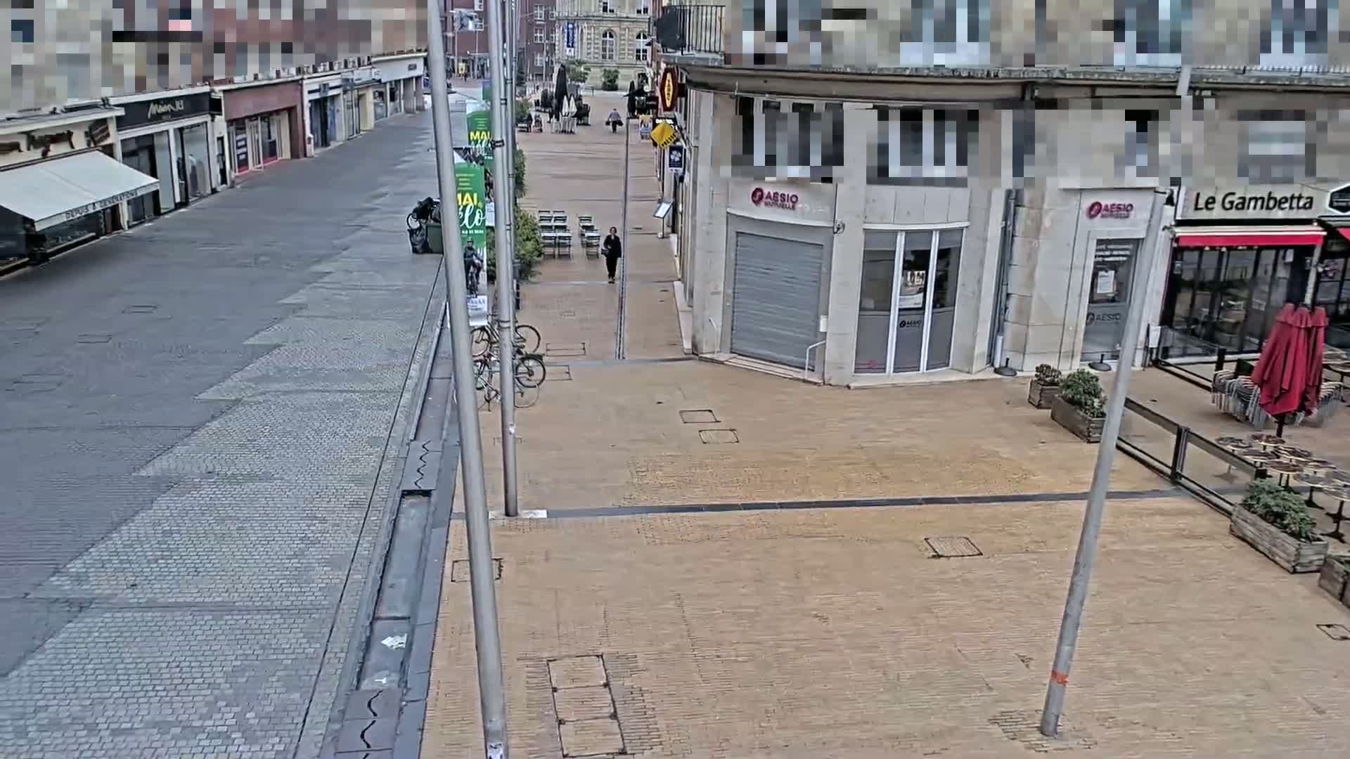 Amiens , Place Gambetta Square Live Cam - Amiens, Somme, Hauts-de-France, France