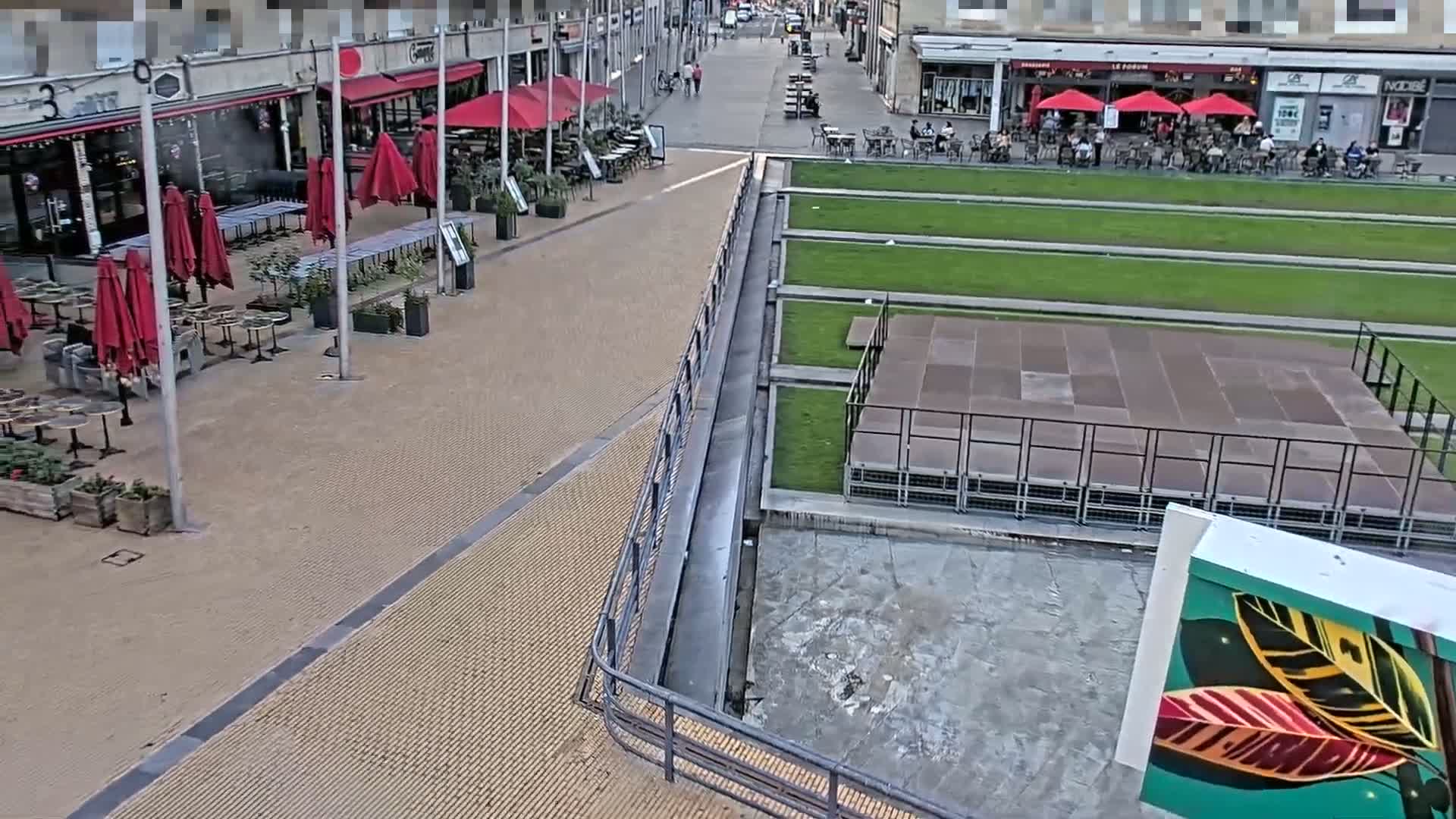 Amiens , Place Gambetta Square Live Cam - Amiens, Somme, Hauts-de-France, France