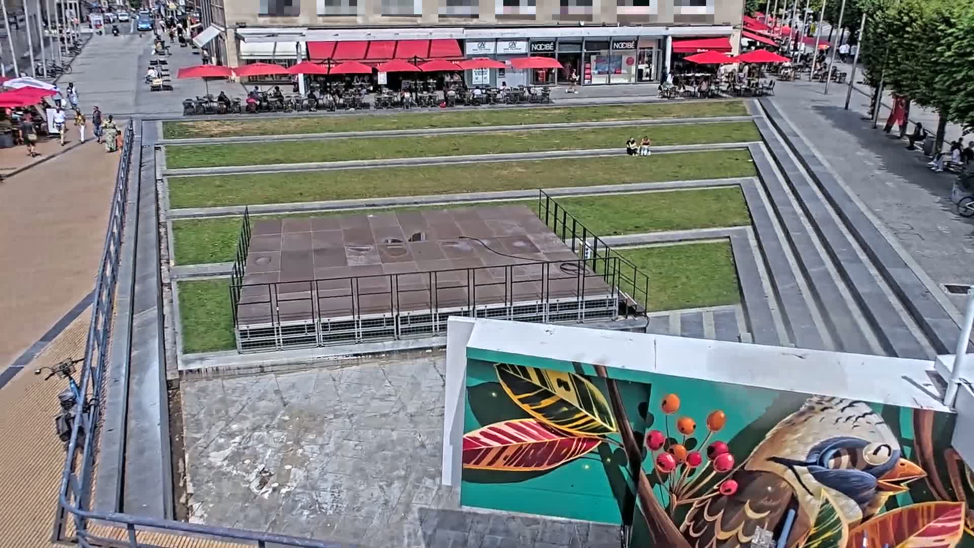 Amiens , Place Gambetta Square Live Cam - Amiens, Somme, Hauts-de-France, France