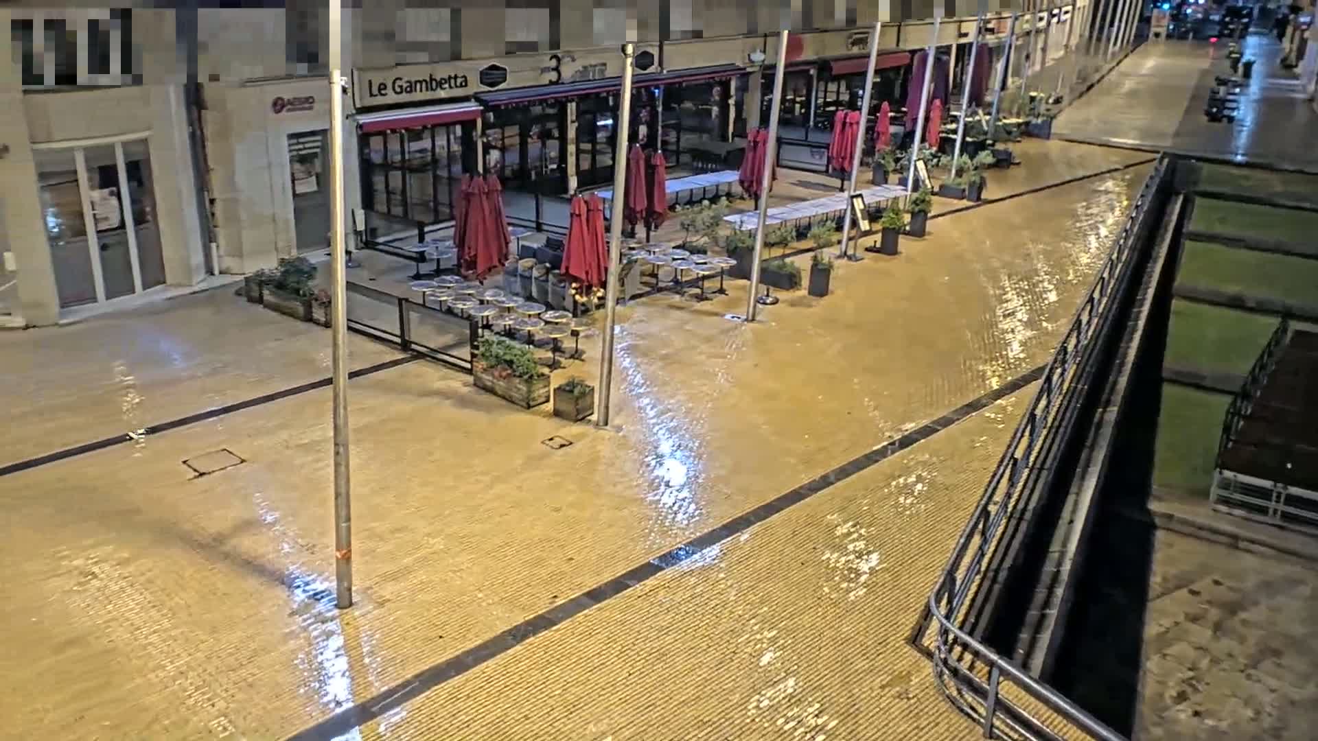 Amiens , Place Gambetta Square Live Cam - Amiens, Somme, Hauts-de-France, France