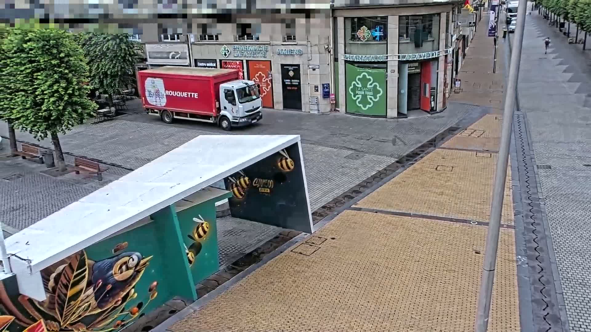 Amiens , Place Gambetta Square Live Cam - Amiens, Somme, Hauts-de-France, France