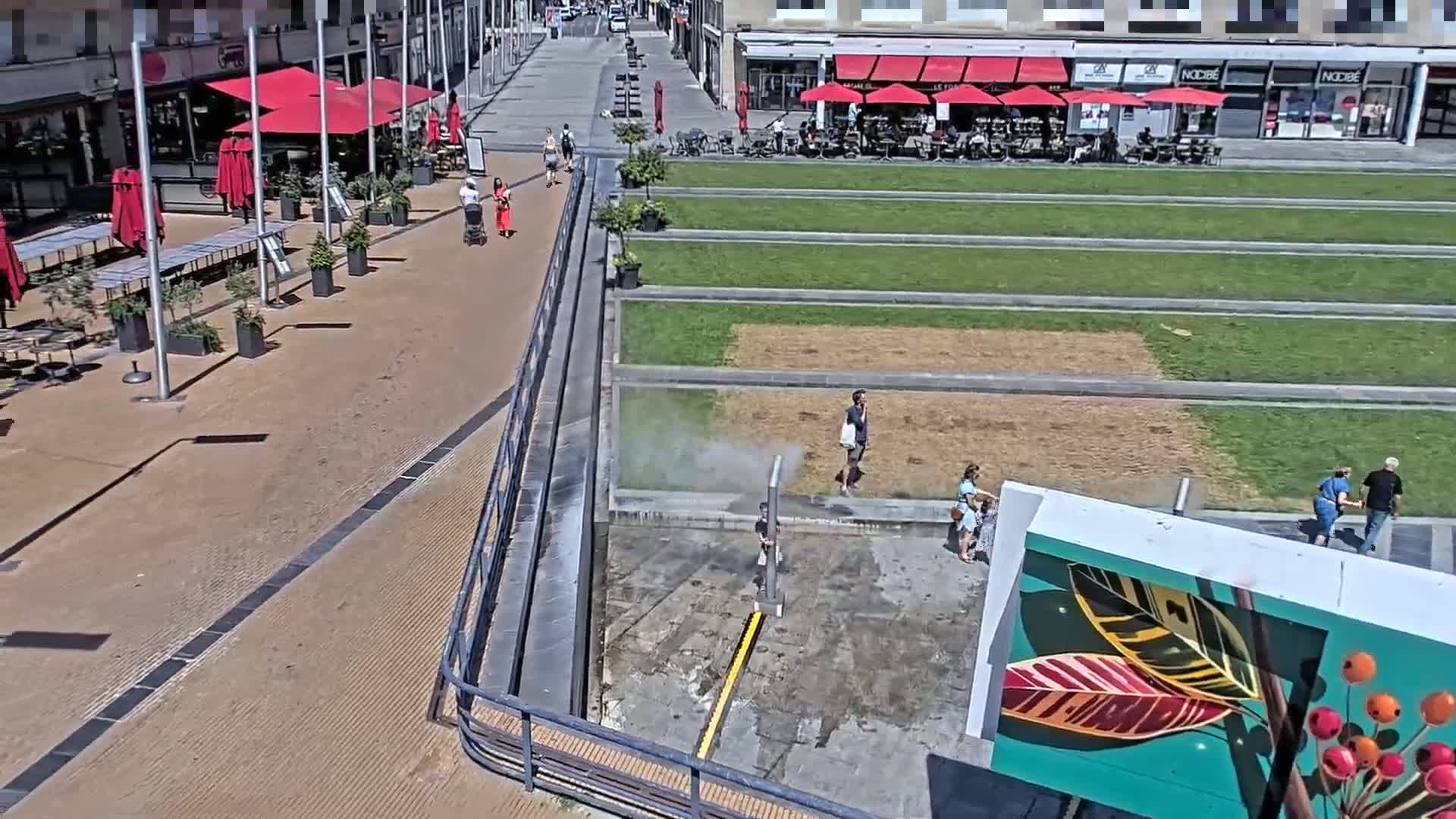 Amiens , Place Gambetta Square Live Cam - Amiens, Somme, Hauts-de-France, France