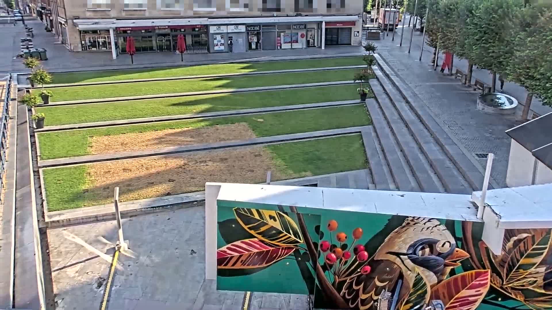 Amiens , Place Gambetta Square Live Cam - Amiens, Somme, Hauts-de-France, France
