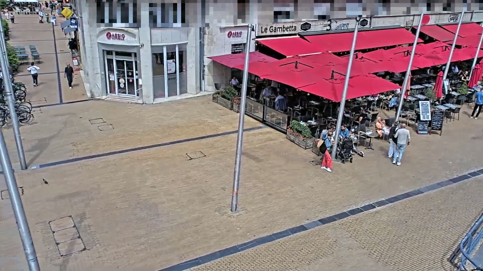 Amiens , Place Gambetta Square Live Cam - Amiens, Somme, Hauts-de-France, France