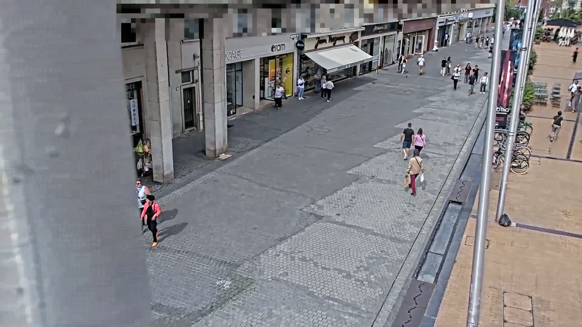 Amiens , Place Gambetta Square Live Cam - Amiens, Somme, Hauts-de-France, France