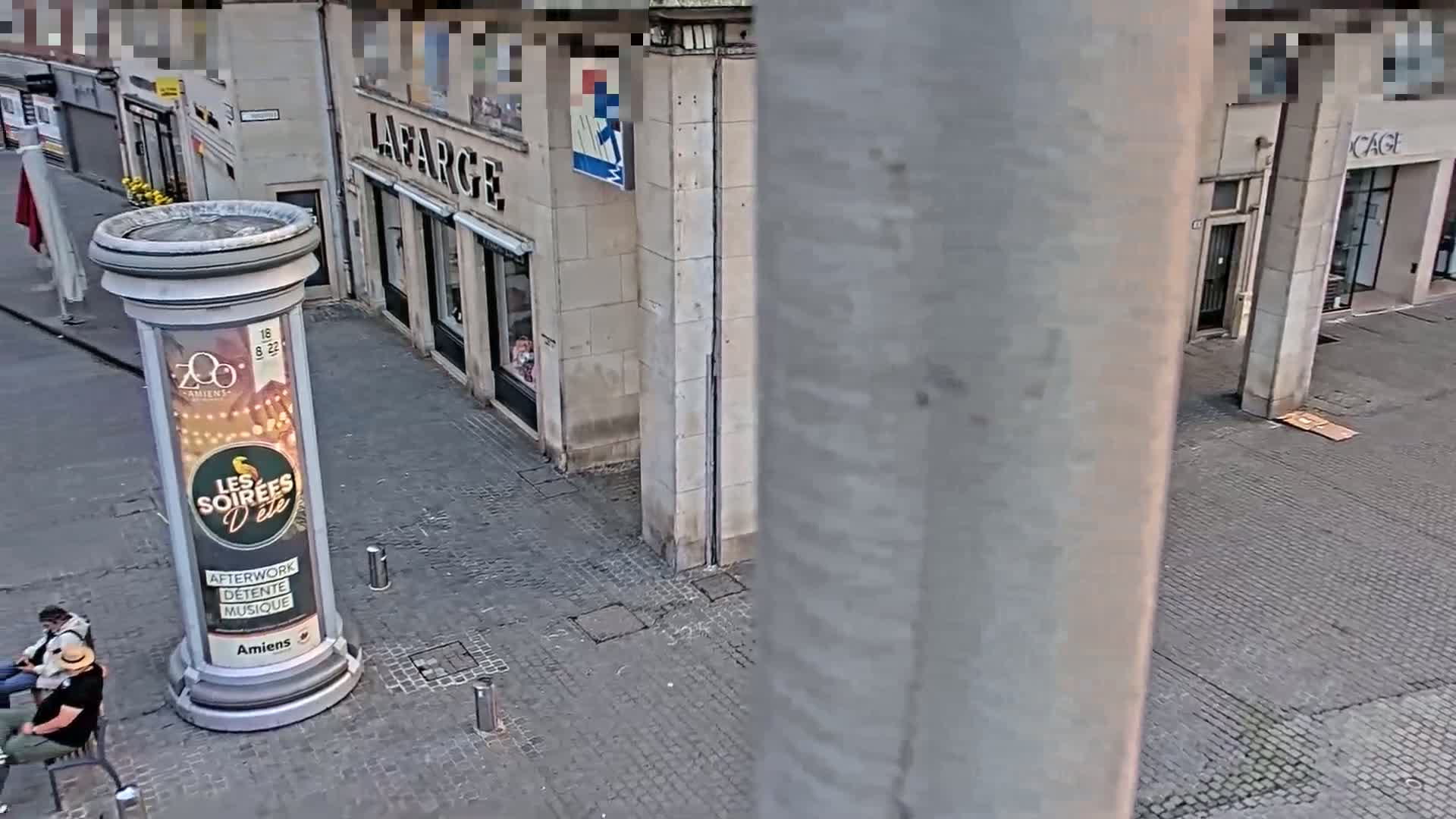 Amiens , Place Gambetta Square Live Cam - Amiens, Somme, Hauts-de-France, France