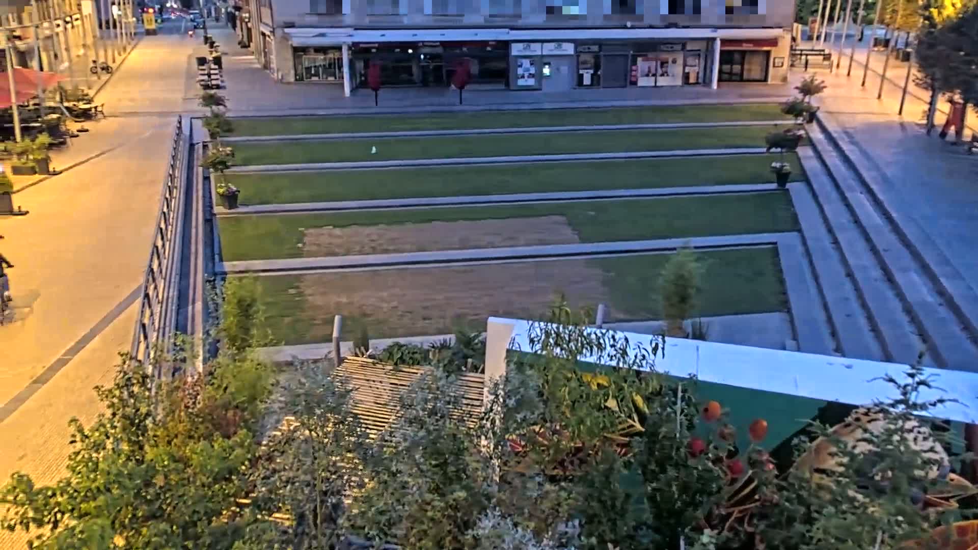 Amiens , Place Gambetta Square Live Cam - Amiens, Somme, Hauts-de-France, France