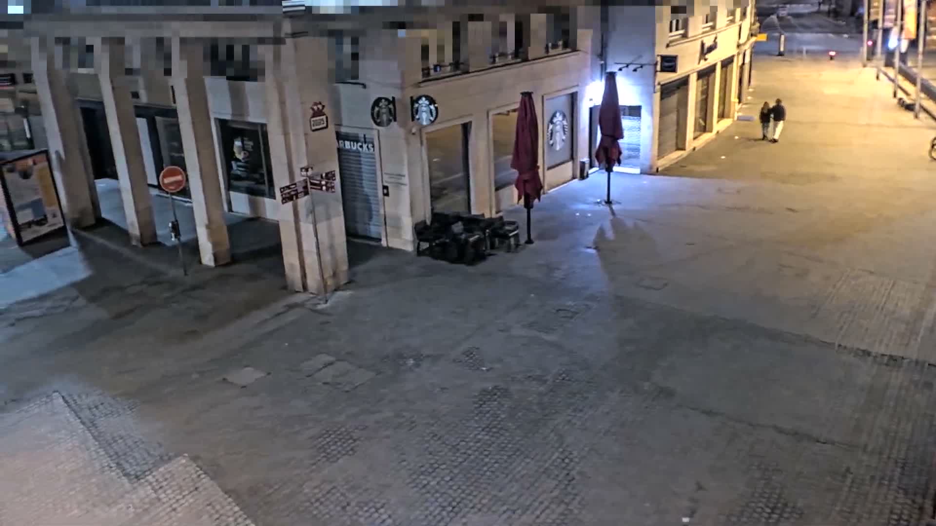 Amiens , Place Gambetta Square Live Cam - Amiens, Somme, Hauts-de-France, France