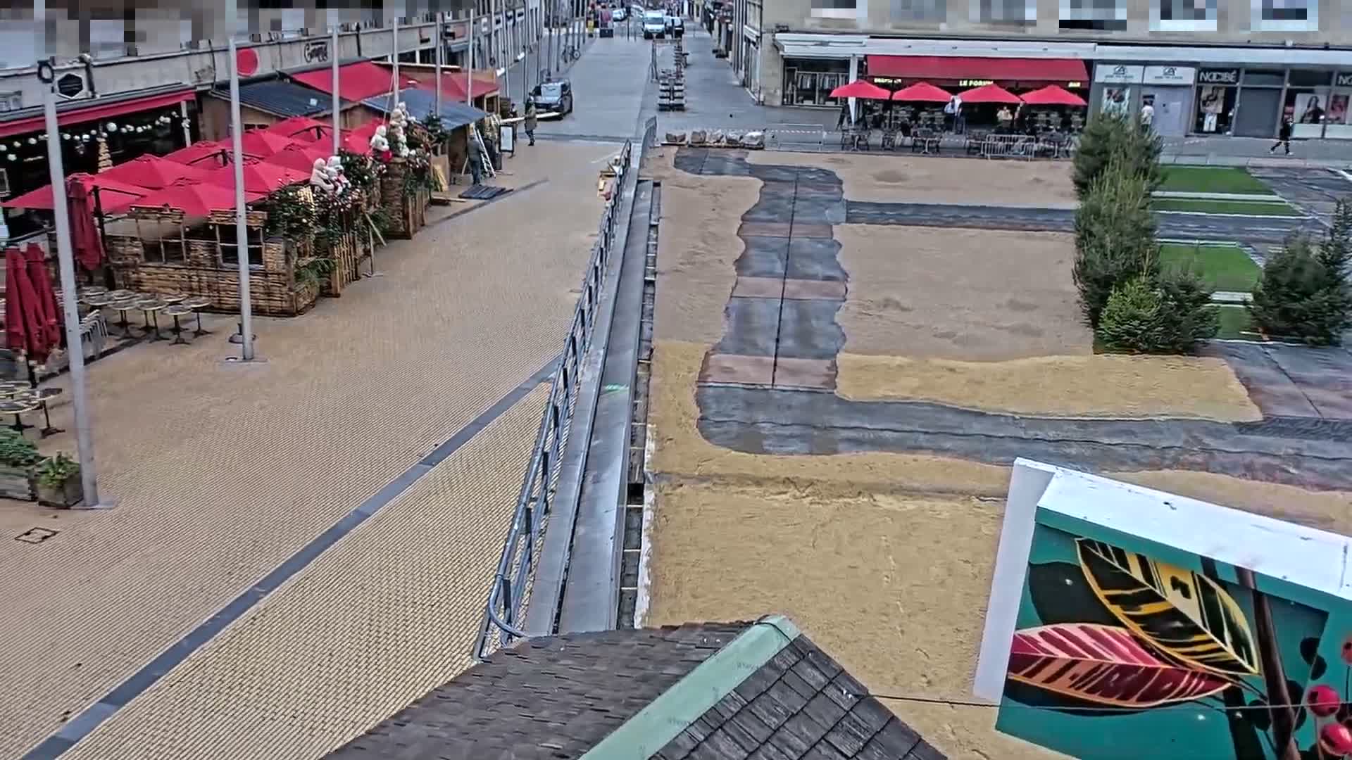 Amiens , Place Gambetta Square Live Cam - Amiens, Somme, Hauts-de-France, France