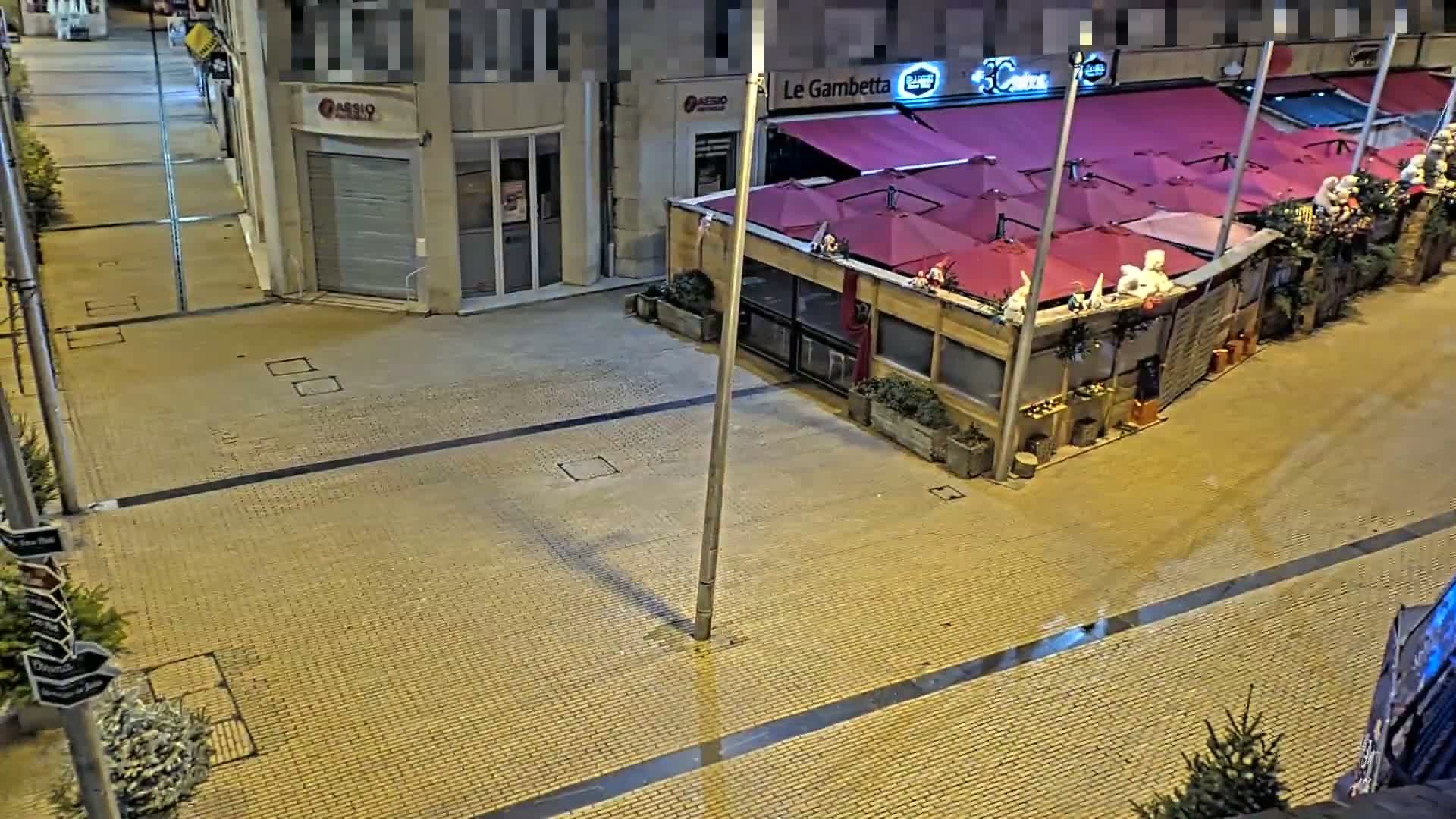 Amiens , Place Gambetta Square Live Cam - Amiens, Somme, Hauts-de-France, France