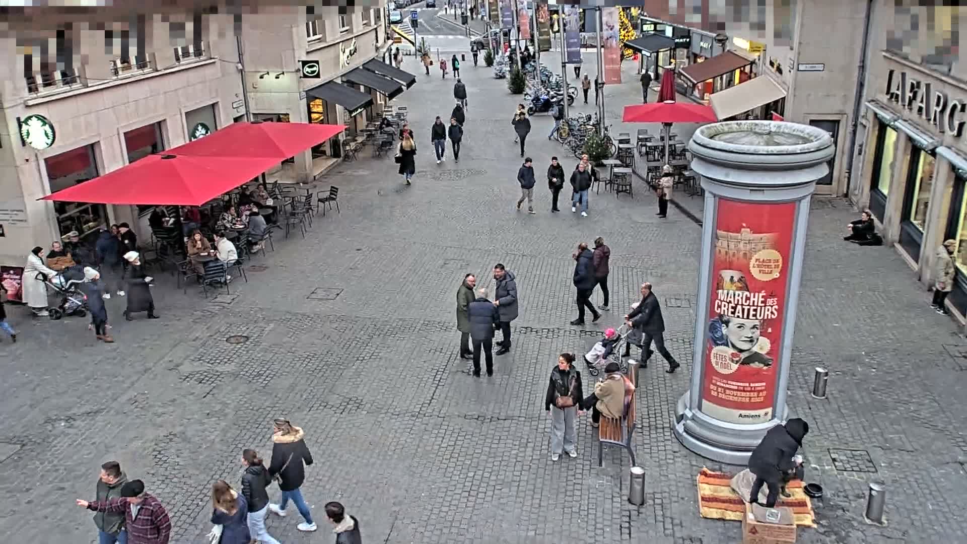 Amiens , Place Gambetta Square Live Cam - Amiens, Somme, Hauts-de-France, France