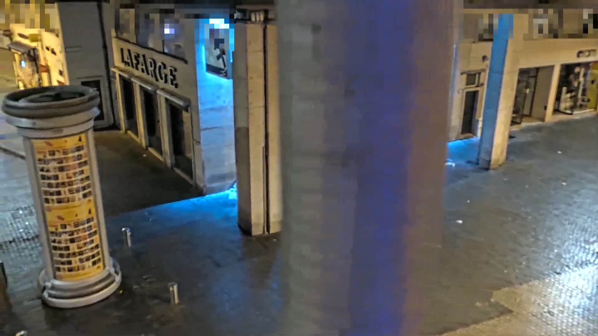 Amiens , Place Gambetta Square Live Cam - Amiens, Somme, Hauts-de-France, France