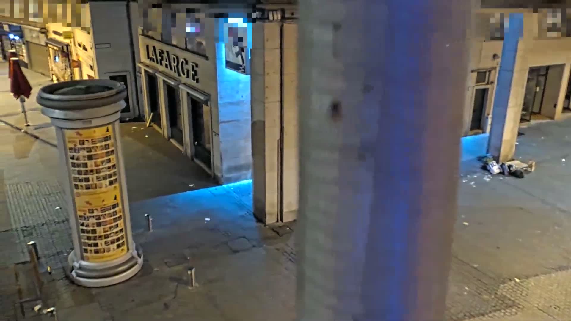 Amiens , Place Gambetta Square Live Cam - Amiens, Somme, Hauts-de-France, France