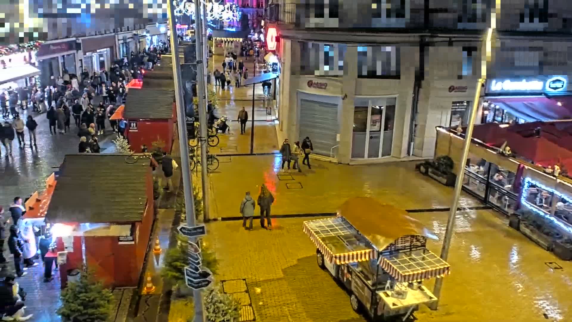 Amiens , Place Gambetta Square Live Cam - Amiens, Somme, Hauts-de-France, France