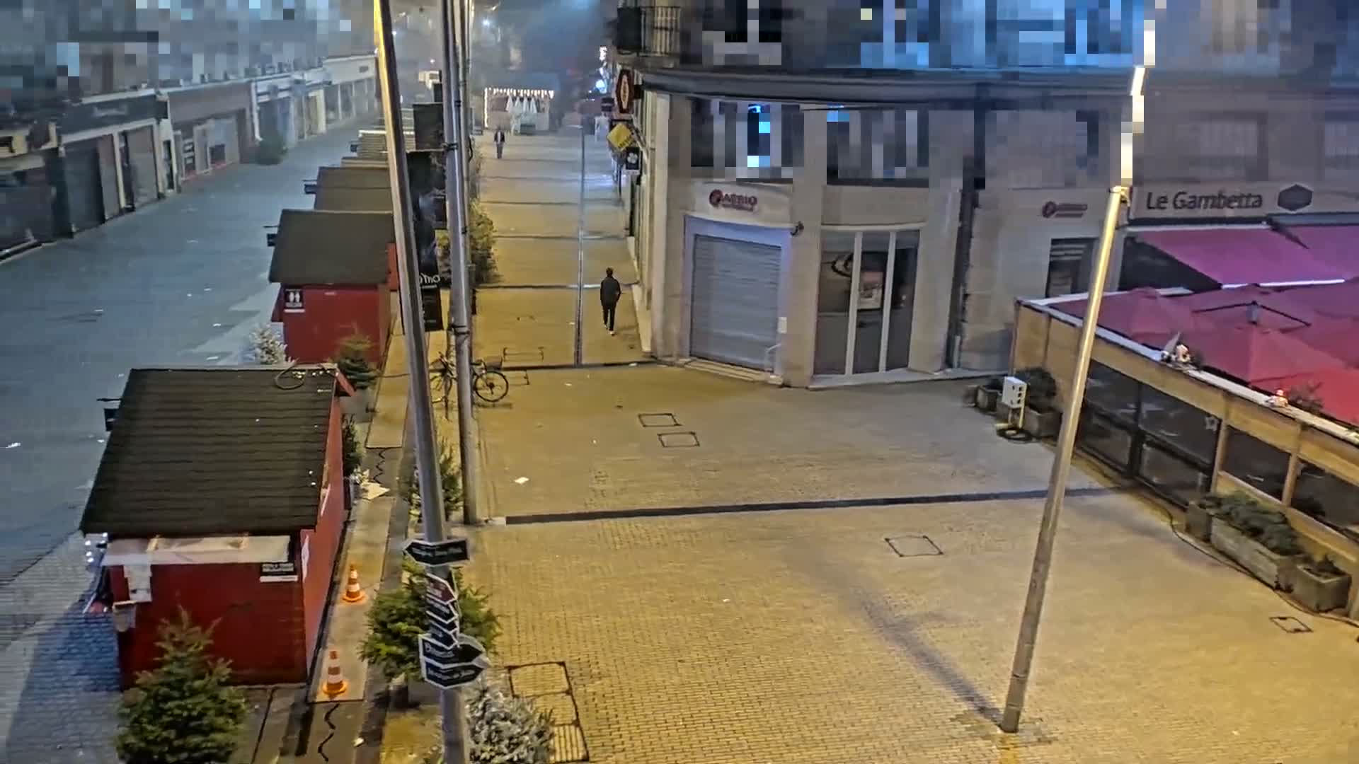 Amiens , Place Gambetta Square Live Cam - Amiens, Somme, Hauts-de-France, France