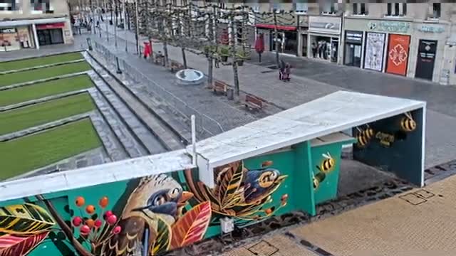 Amiens , Place Gambetta Square Live Cam - Amiens, Somme, Hauts-de-France, France
