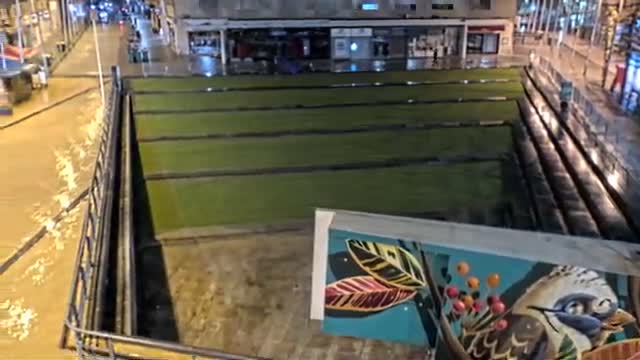 Amiens , Place Gambetta Square Live Cam - Amiens, Somme, Hauts-de-France, France