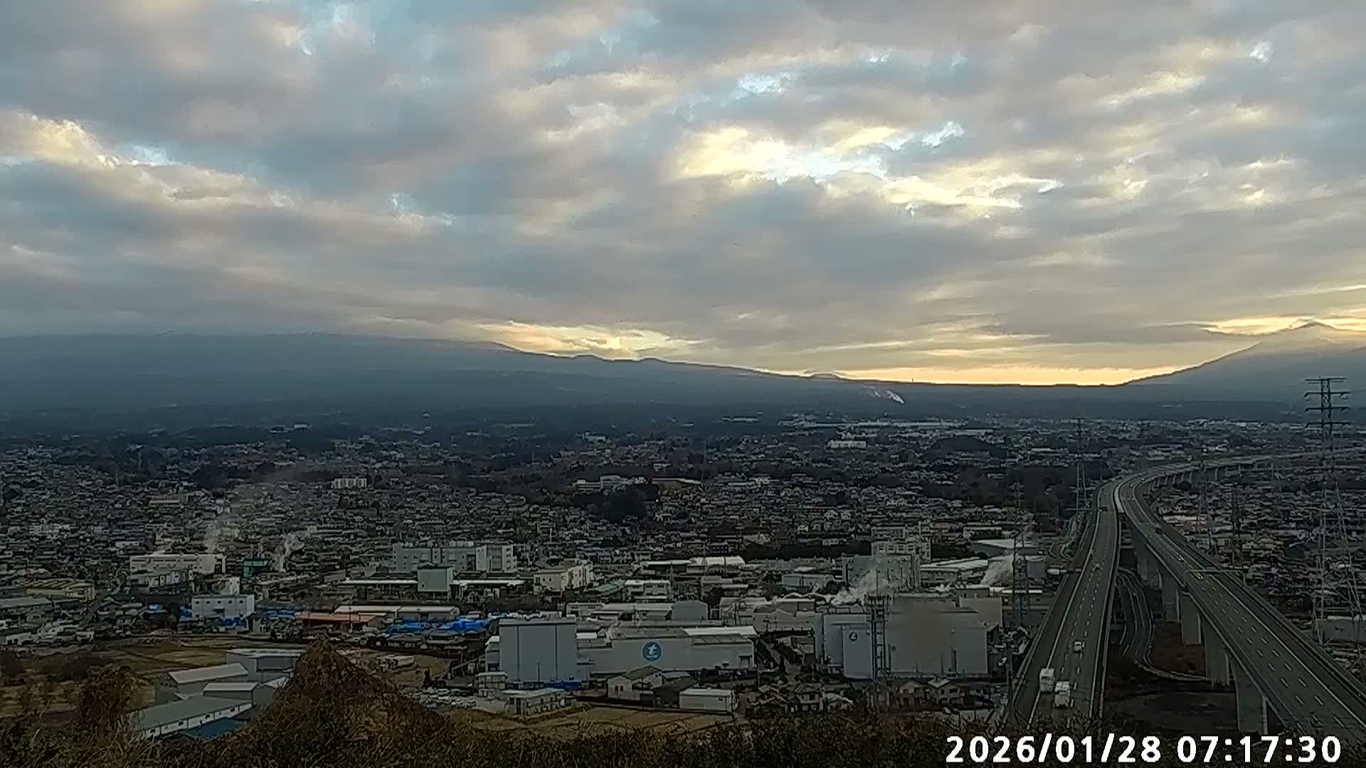 Fujinomiya City & Mount Fuji  ( 富士山と富士宮市 ) Skyline Live Cam - Yamamoto, Fujinomiya, Shizuoka, Chūbu (Tōkai),  Honshu, Japan