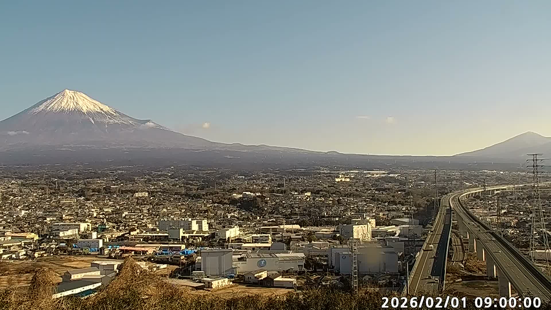 Fujinomiya City & Mount Fuji  ( 富士山と富士宮市 ) Skyline Live Cam - Yamamoto, Fujinomiya, Shizuoka, Chūbu (Tōkai),  Honshu, Japan