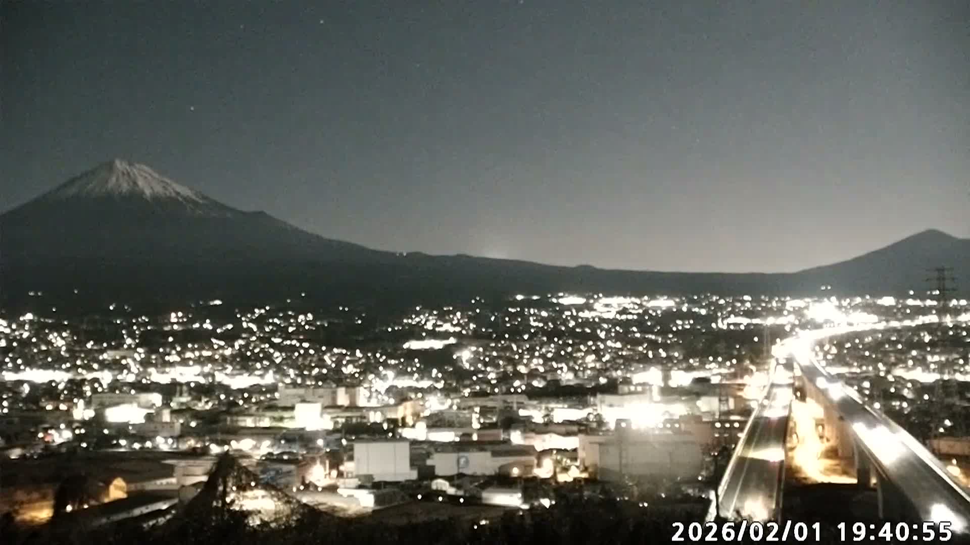 Fujinomiya City & Mount Fuji  ( 富士山と富士宮市 ) Skyline Live Cam - Yamamoto, Fujinomiya, Shizuoka, Chūbu (Tōkai),  Honshu, Japan