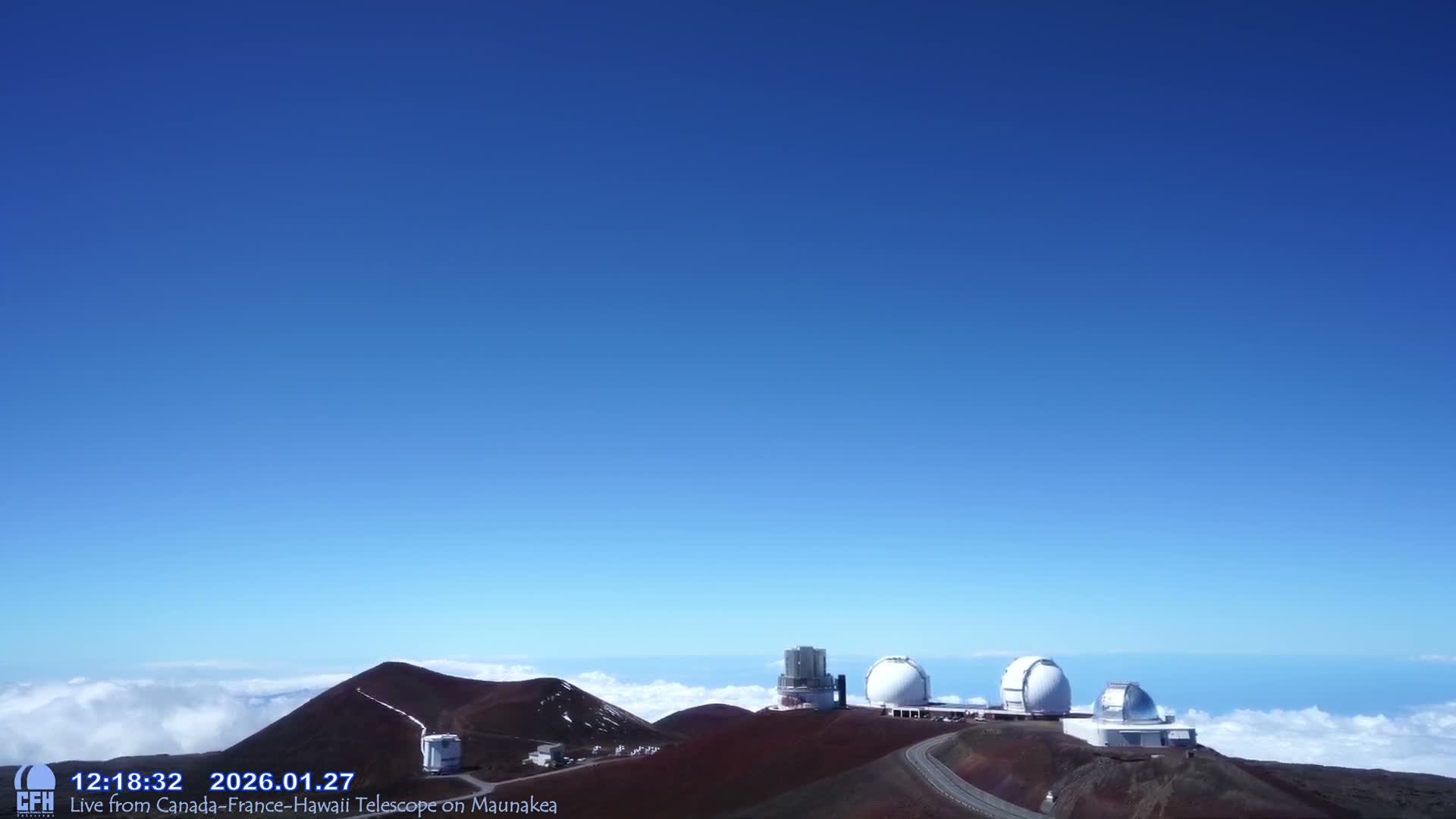 Hawaii , Mauna Kea Volcano & Observatories Center  towards West Live Cam - Mauna Kea Access Road, Hilo, Big Island, Hawaii, USA