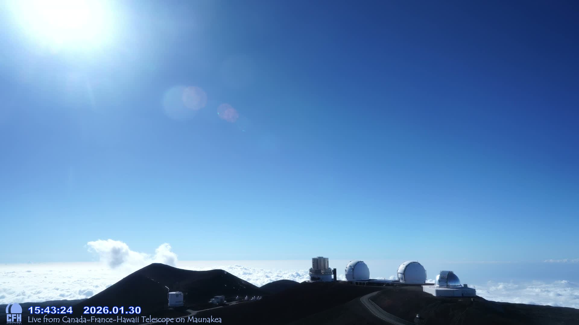 Hawaii , Mauna Kea Volcano & Observatories Center  towards West Live Cam - Mauna Kea Access Road, Hilo, Big Island, Hawaii, USA