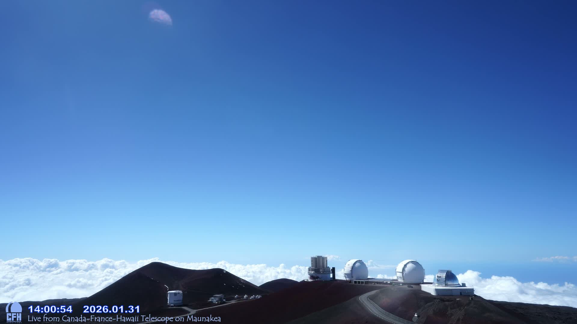 Hawaii , Mauna Kea Volcano & Observatories Center  towards West Live Cam - Mauna Kea Access Road, Hilo, Big Island, Hawaii, USA