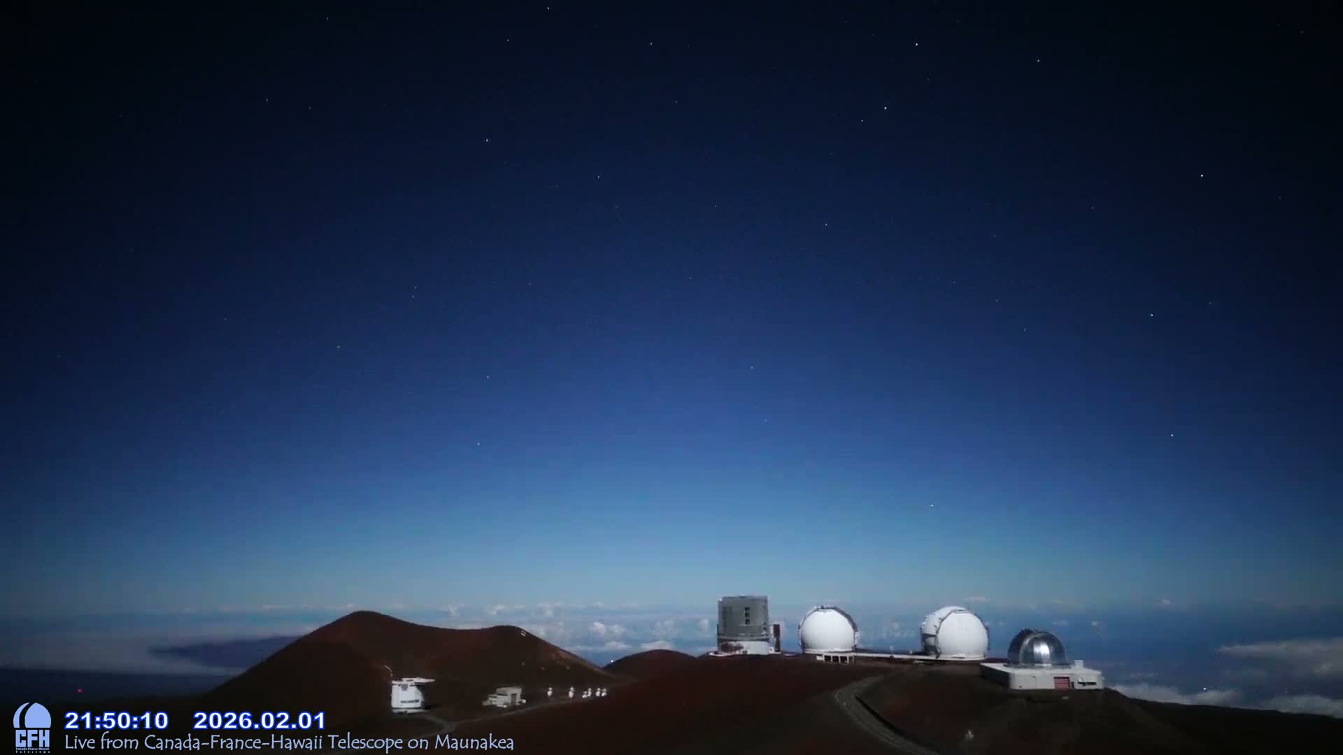 Hawaii , Mauna Kea Volcano & Observatories Center  towards West Live Cam - Mauna Kea Access Road, Hilo, Big Island, Hawaii, USA