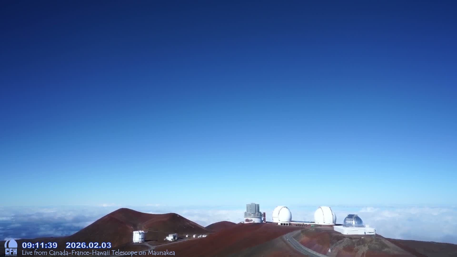 Hawaii , Mauna Kea Volcano & Observatories Center  towards West Live Cam - Mauna Kea Access Road, Hilo, Big Island, Hawaii, USA