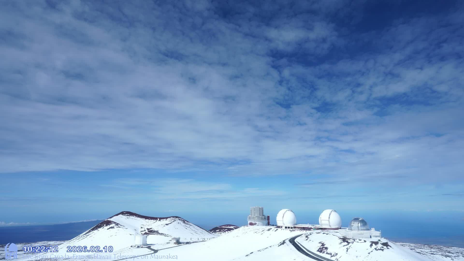 Hawaii , Mauna Kea Volcano & Observatories Center  towards West Live Cam - Mauna Kea Access Road, Hilo, Big Island, Hawaii, USA