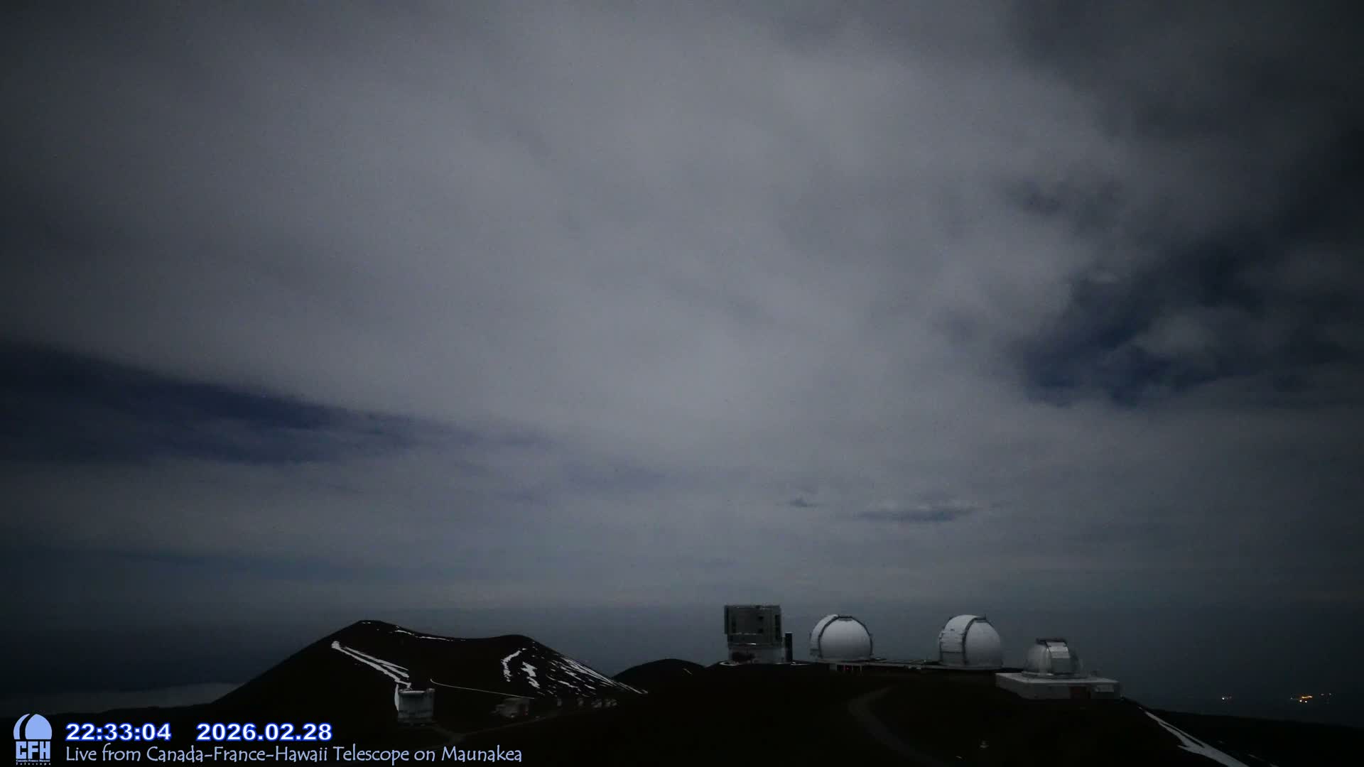 Hawaii , Mauna Kea Volcano & Observatories Center  towards West Live Cam - Mauna Kea Access Road, Hilo, Big Island, Hawaii, USA
