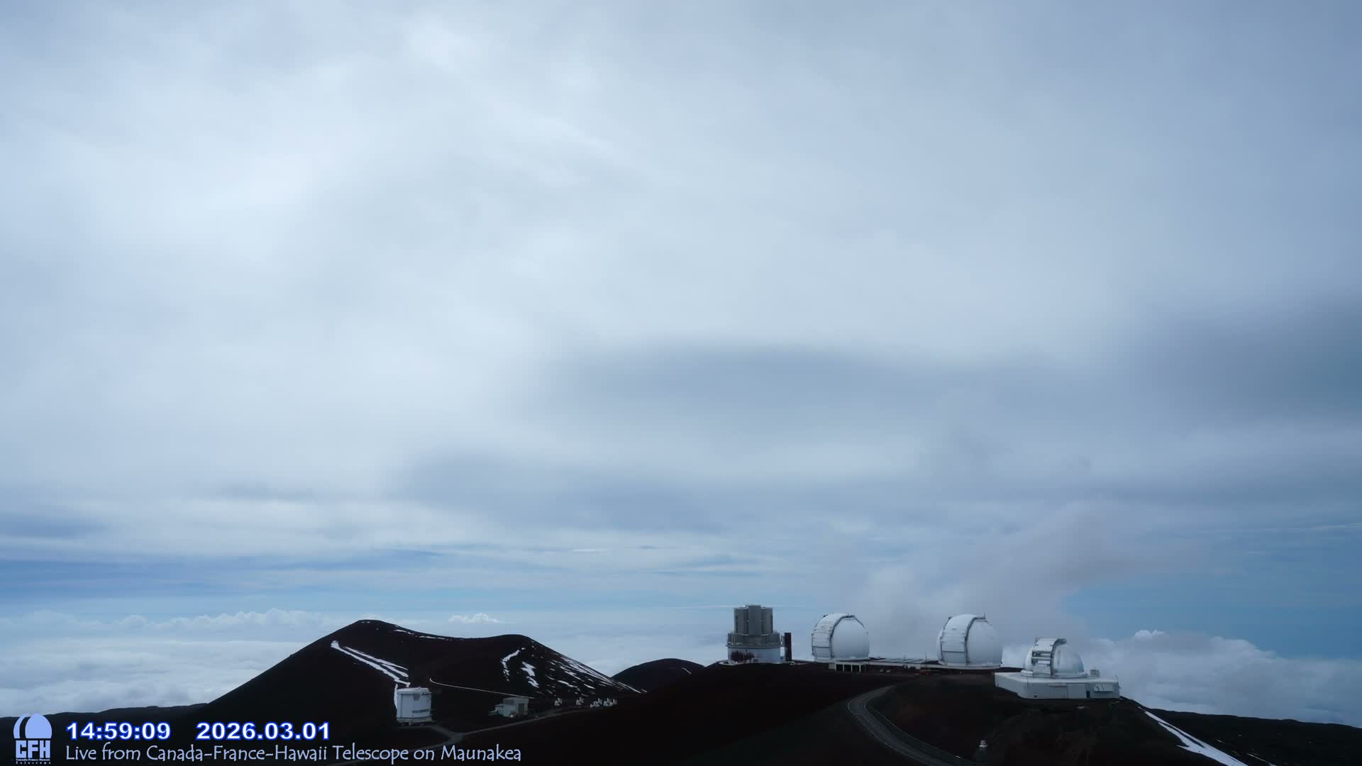 Hawaii , Mauna Kea Volcano & Observatories Center  towards West Live Cam - Mauna Kea Access Road, Hilo, Big Island, Hawaii, USA